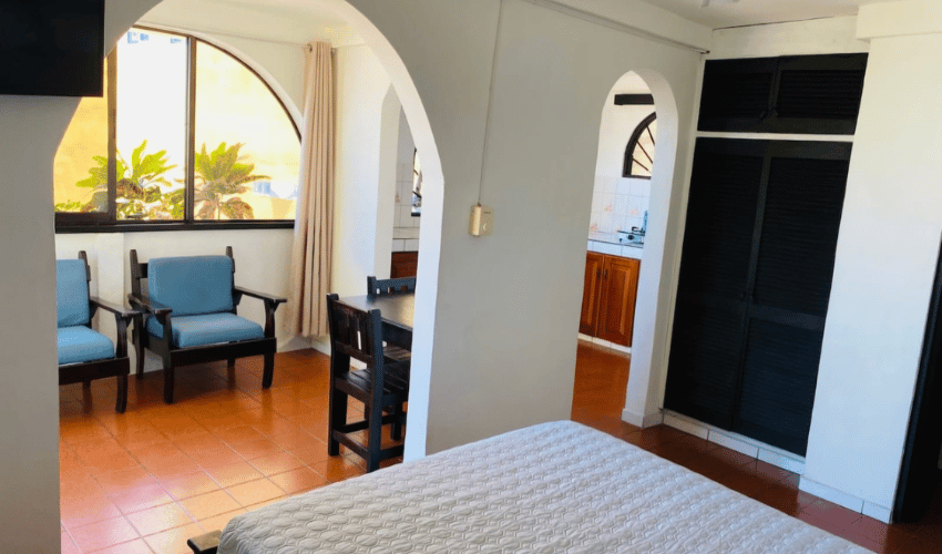 Garabito, 5 Bedrooms Bedrooms, 6 Rooms Rooms,8 BathroomsBathrooms,Commercial,For Sale,1226