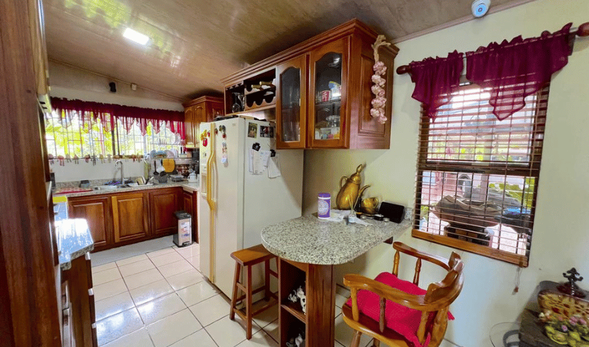 Cajón, Perez Zeledon, 11902, 3 Bedrooms Bedrooms, ,3 BathroomsBathrooms,House,For Sale,Cajón,1037