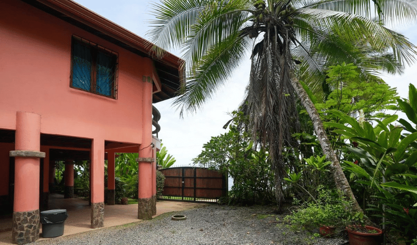 Dominical, Savegre de Aguirre, 60504, 3 Bedrooms Bedrooms, ,3 BathroomsBathrooms,House,For Sale,Dominical,1067